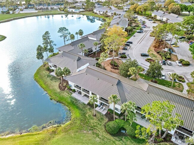 Building Photo - 29300 Bay Hollow Dr