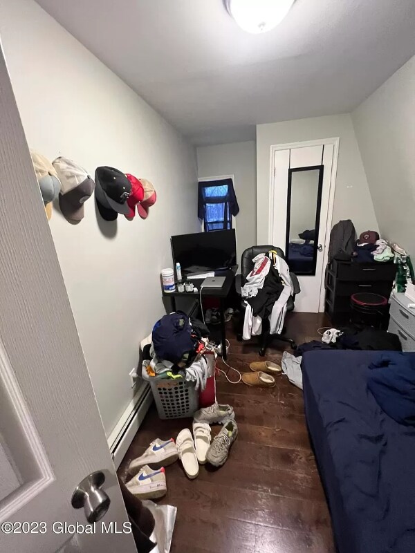 Building Photo - 423 Hudson Ave