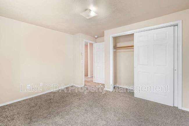 Building Photo - 1411 E Lunceford Ln