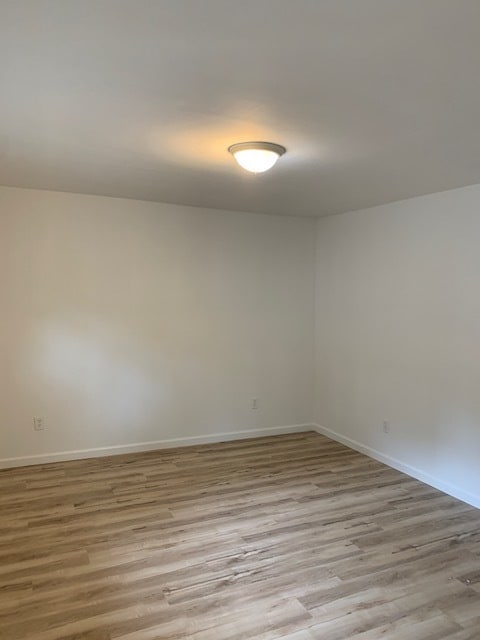 Building Photo - 108 Pine St