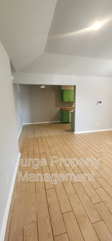 Building Photo - 6721 Loma Vista Dr