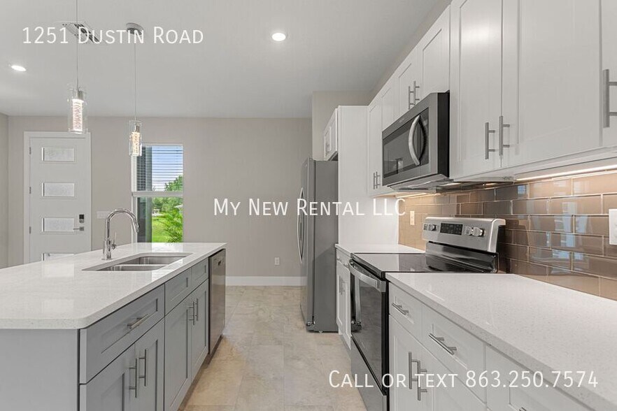 Building Photo - 1251 Dustin Rd