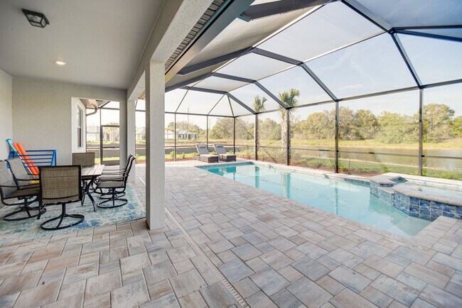 Building Photo - 17118 Oakstead Dr