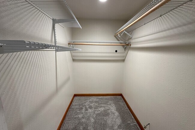 Building Photo - Shankland - 1825 4th