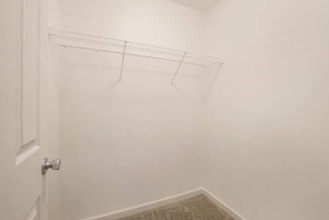 Building Photo - 3155 Alder Dr SW