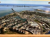 Building Photo - 102 W Corral St