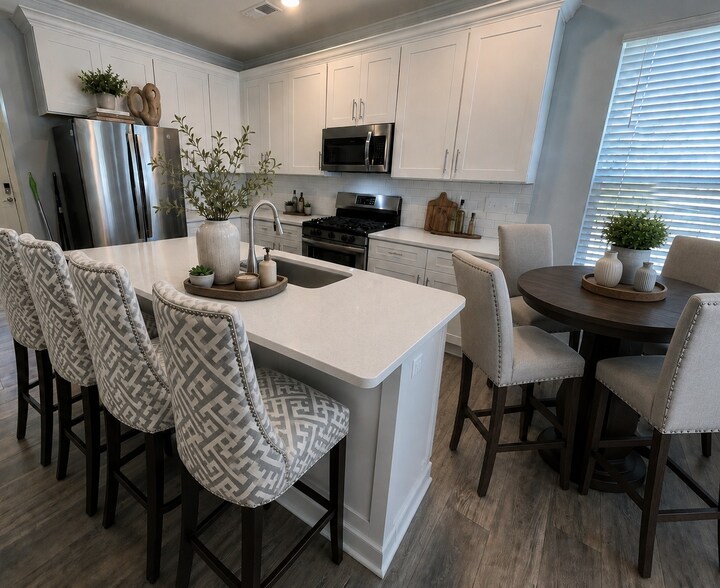 Building Photo - Room in Townhome on Keeton Ln