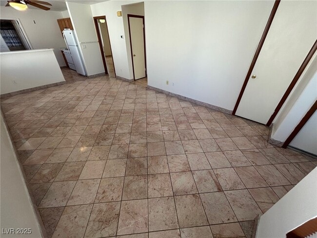 Building Photo - 625 Carlos Julio Ave
