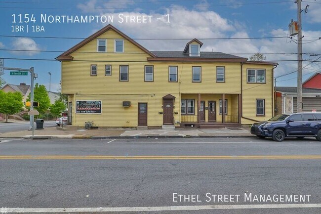 Building Photo - 1154 Northampton St