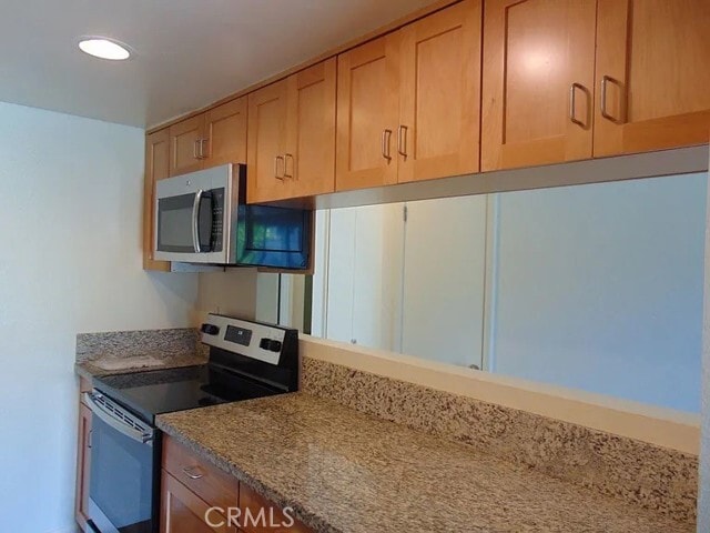 Building Photo - 1031 Southwood Dr