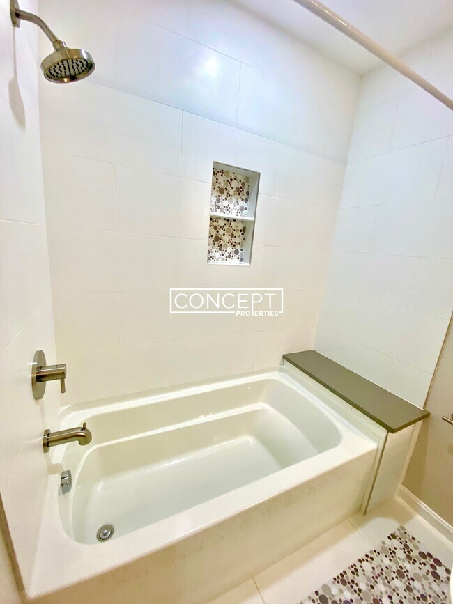 Building Photo - 151 W Brookline St