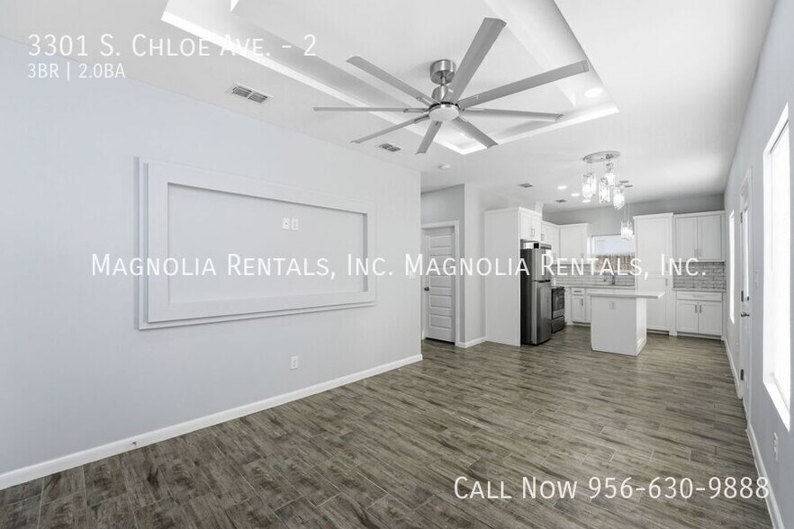 Building Photo - 3301 S Chloe Ave