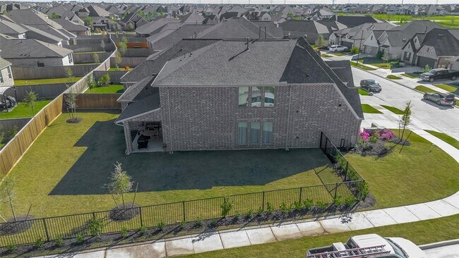 Building Photo - 11430 Bush Clover Dr