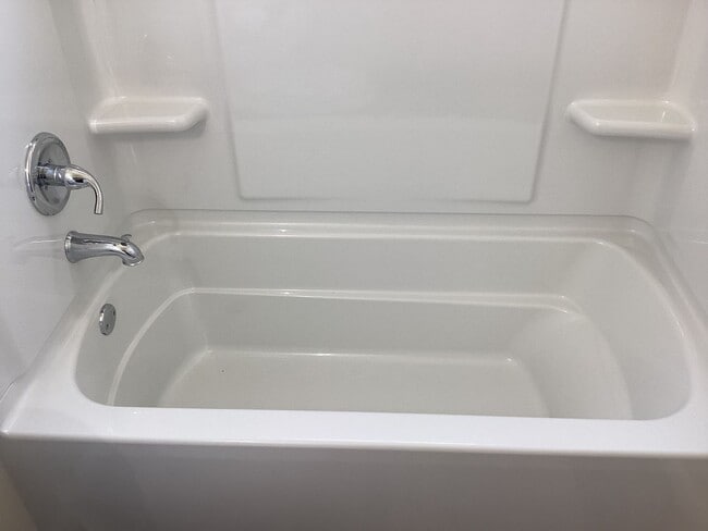 Building Photo - 1414 W Vassar Ave