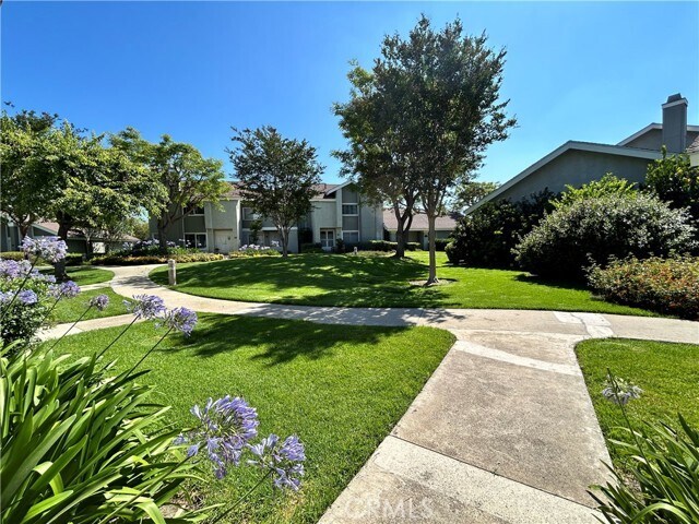 Building Photo - 15 Wintergreen