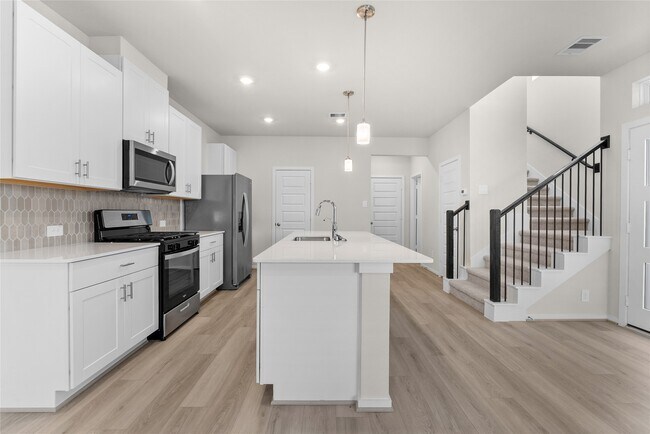 Building Photo - 700 Sand Dollar Dr