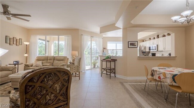 Building Photo - 10530 Amiata Way