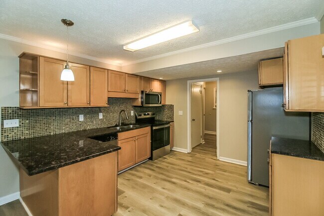 Building Photo - 3904 Loring Ln