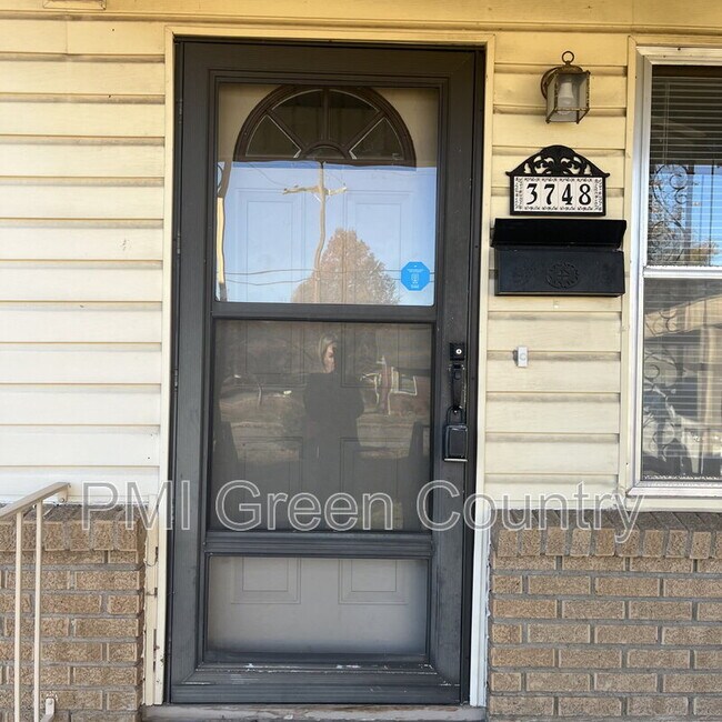 Building Photo - 3748 S Louisville Ave