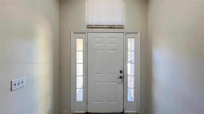 Building Photo - 1140 Cedarwood Way