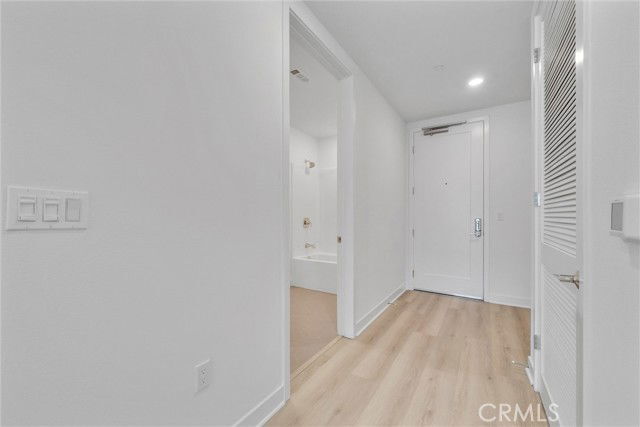 Building Photo - 4302 Rivington