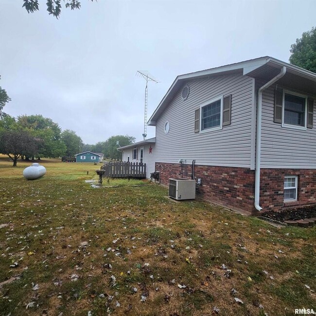 Building Photo - 15047 N Seagull Ln