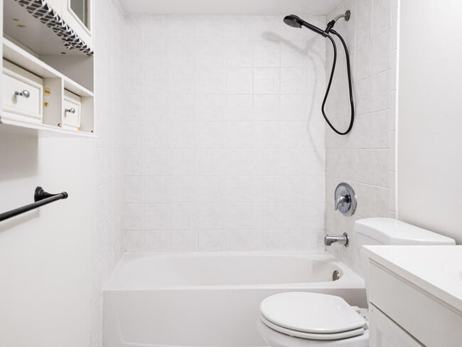 Building Photo - 3118 Spanish Wells Dr