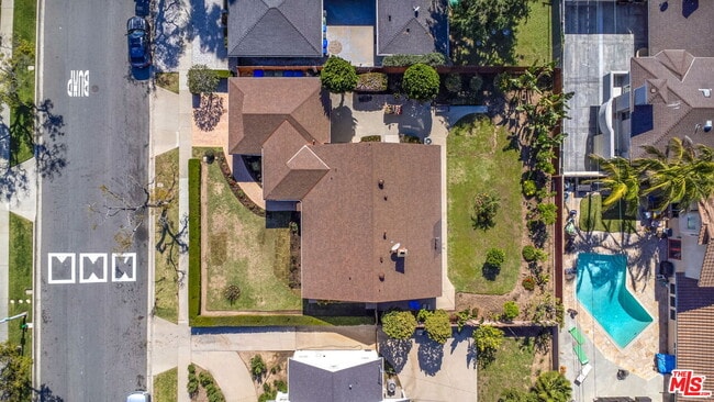 Building Photo - 5911 S Corning Ave