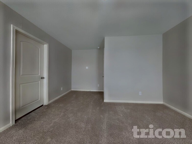 Building Photo - 2918 Gastonian Mills