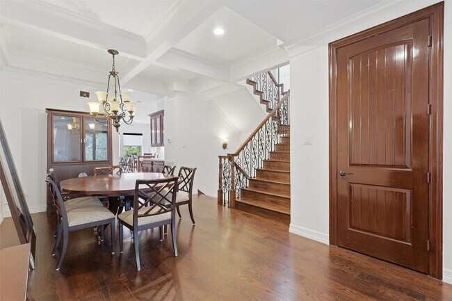 Building Photo - 5330 Fayette St