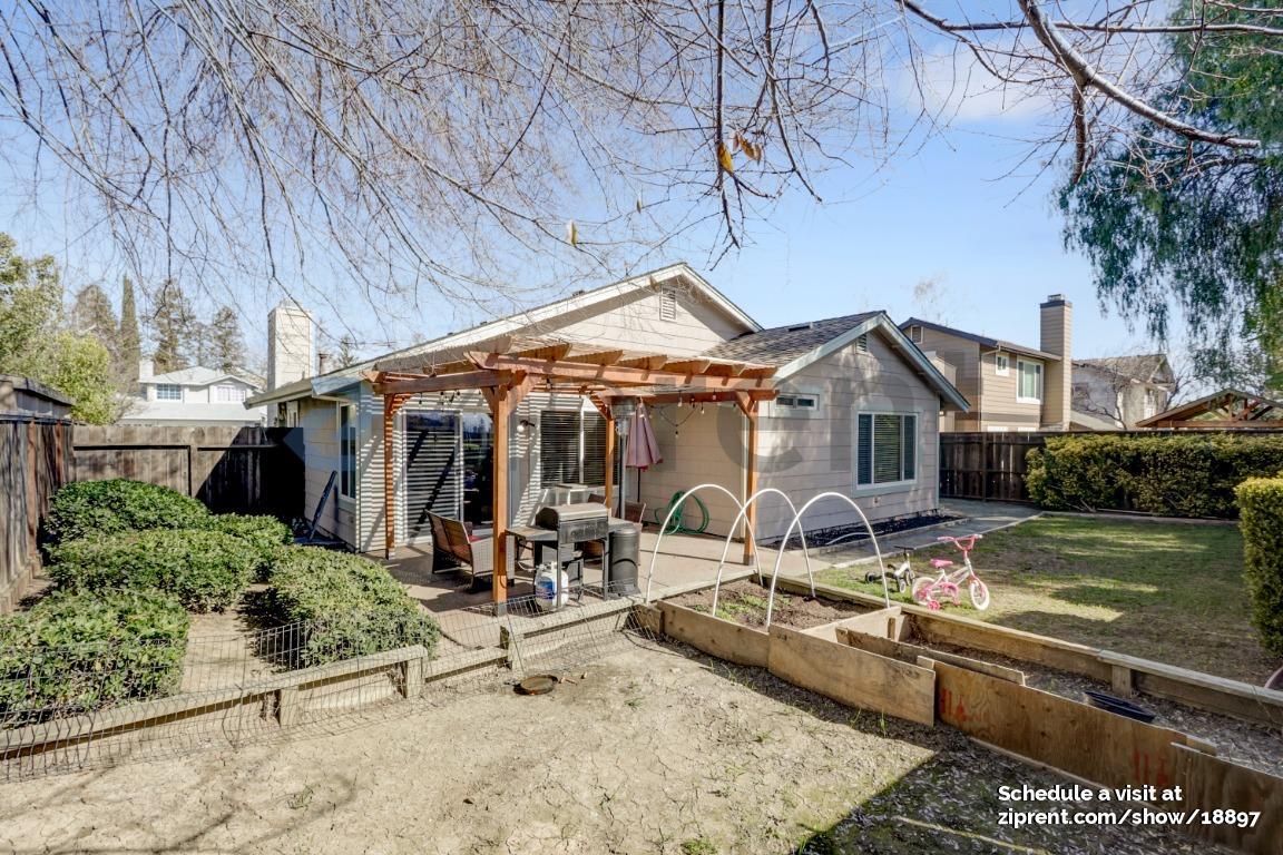 Building Photo - 4533 Silvercrest Way