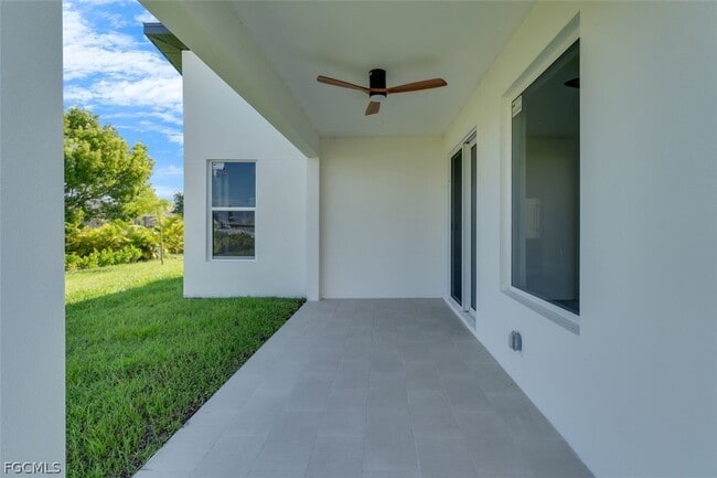 Building Photo - 1831 Embers Pkwy W