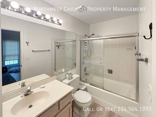 Building Photo - 519 Woodcrest Dr