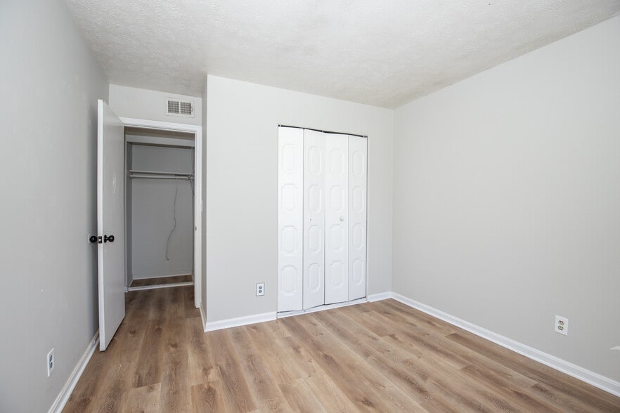 Building Photo - 7417 Garrison Rd