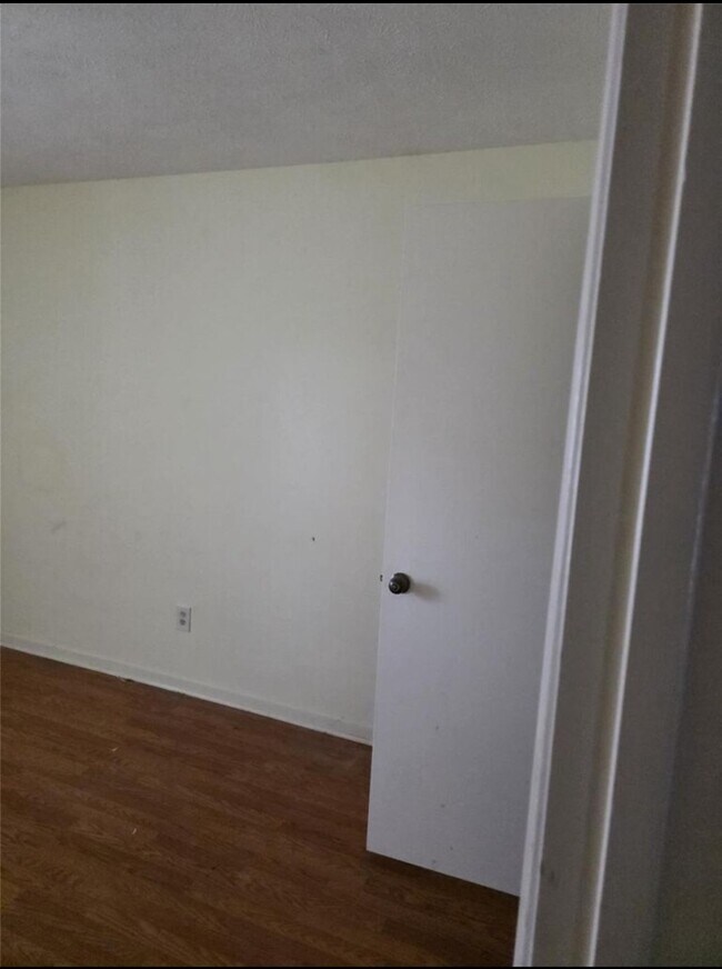 Building Photo - 14319 Whitecross Dr