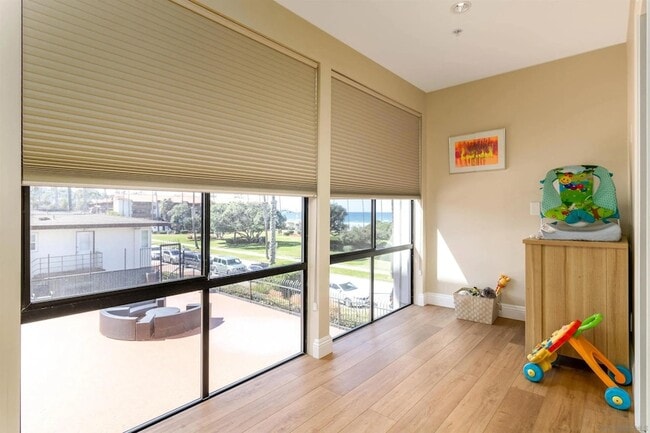 Building Photo - 8263 Camino Del Oro