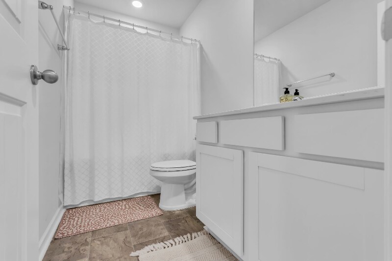 Building Photo - 1301 Walker Wy