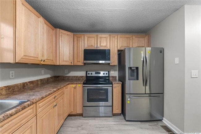 Building Photo - 82 Stonecliff Ln