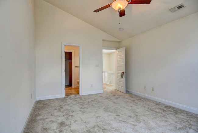 Building Photo - CHICKS BEACH CONDO FOR RENT - VIRGINIA BEACH!