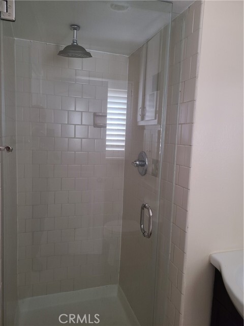 Building Photo - 15720 Rose Ln