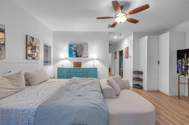 Building Photo - 4419 Hidden Harbour Terrace