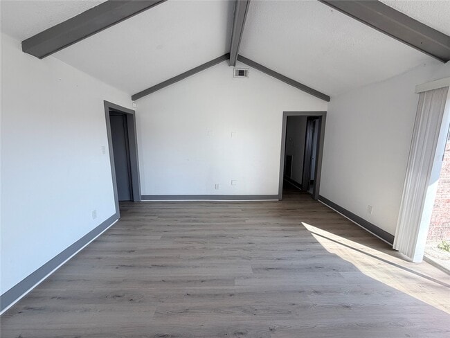 Building Photo - 9750 Guest St