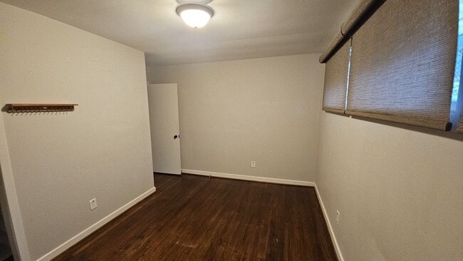 Building Photo - MOVE IN SPECIAL!! LIMITED TIME ONLY!! FIRST MONTHS FREE! $45 APPLICATION FEE SPECIAL!!