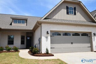 Building Photo - 702 Sluice Dr SW