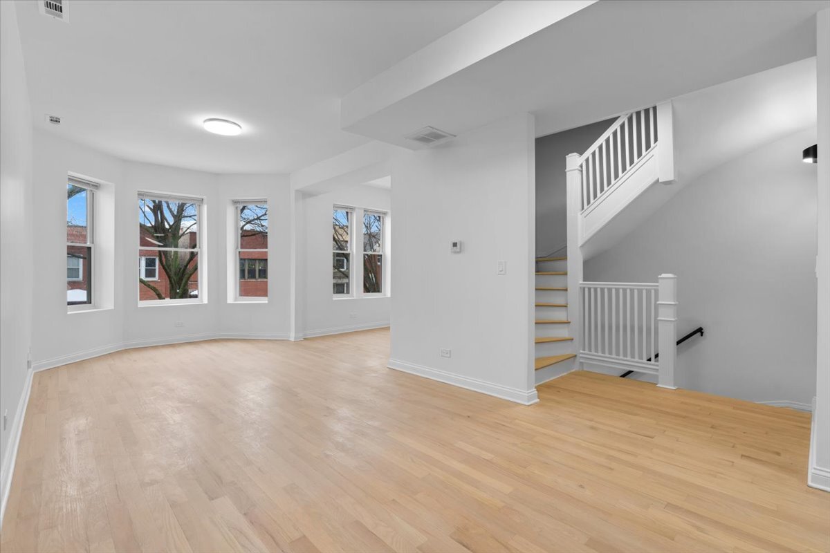 Building Photo - 2649 W Thomas St