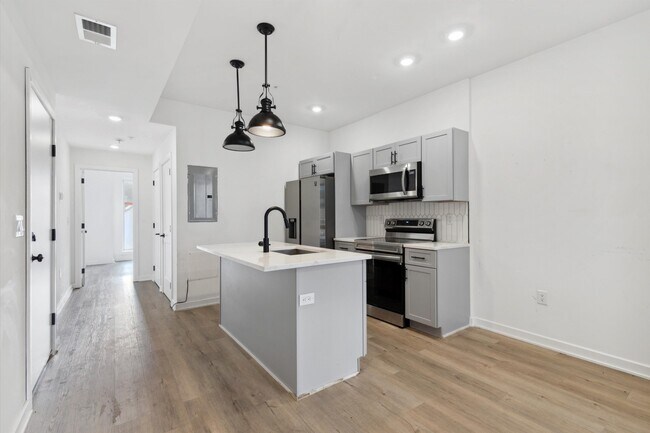 Building Photo - 1809 N 18th St