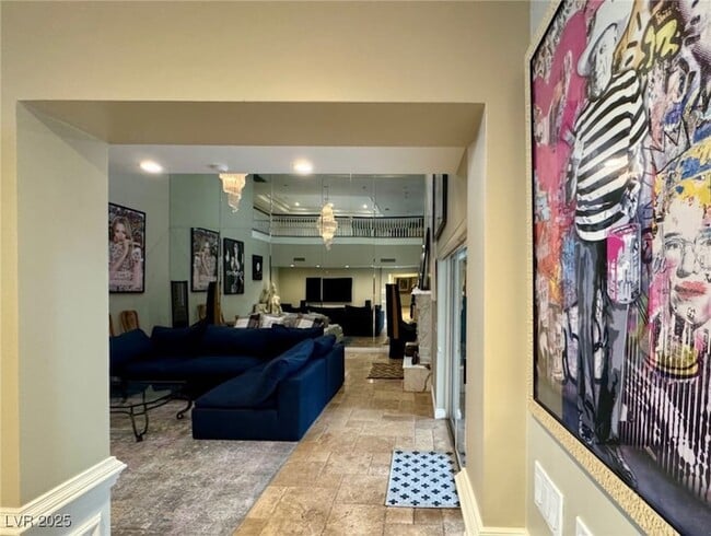 Building Photo - 3160 Bel Air Dr