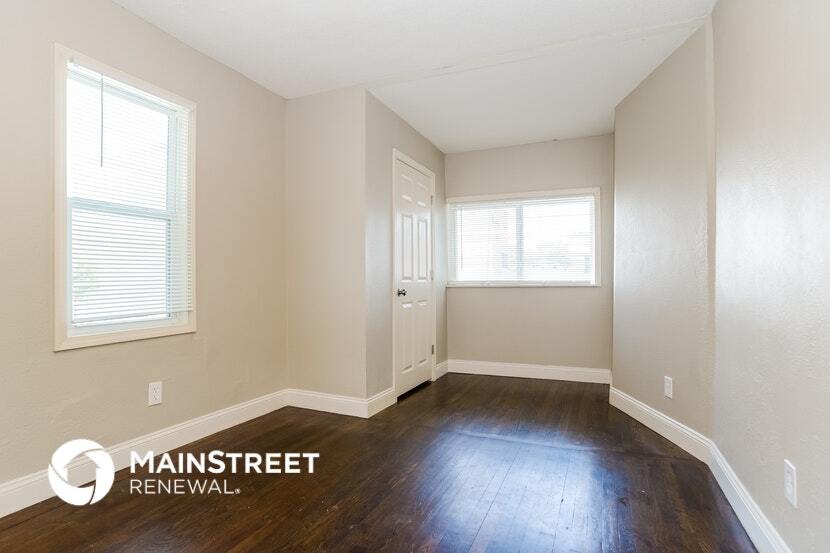 Building Photo - 7600 Washington St