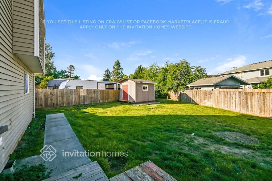 Building Photo - 604 Cammarano Ct SW