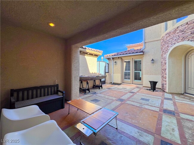 Building Photo - 7868 Arroyo Glen Ct